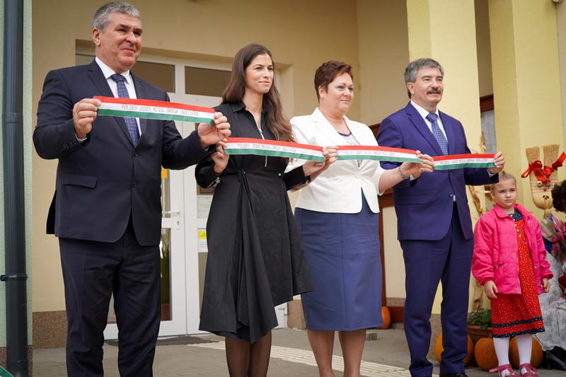 Megszépült óvodát és új bölcsődét is átadtak Földesen