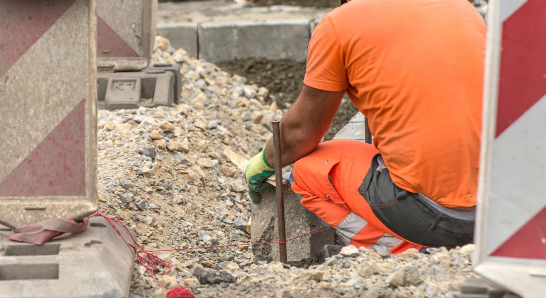 Évtizedek óta hiányzó közlekedésbiztonsági fejlesztés készül Pilisborosjenőn