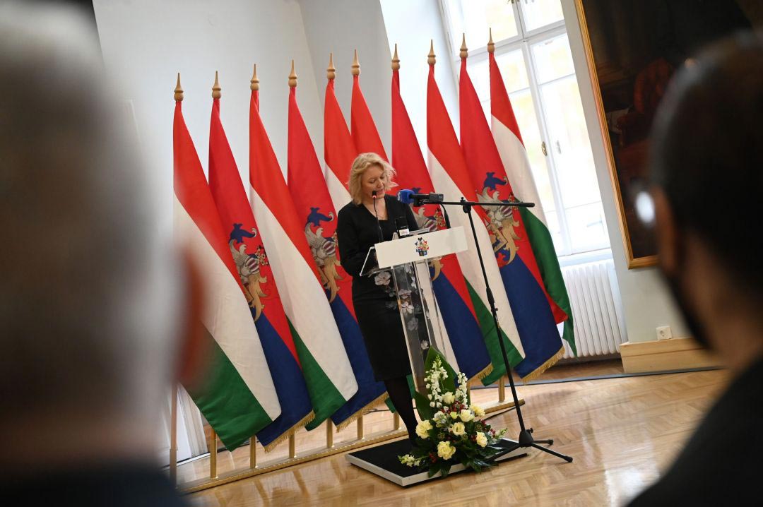 „A tudás, a karizma és az empátia” legjelesebb képviselőit díjazta a BAZ megyei önkormányzat