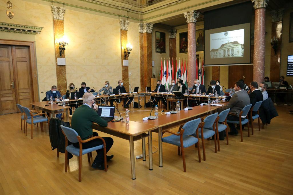 Bővülő nemzetközi kapcsolatok