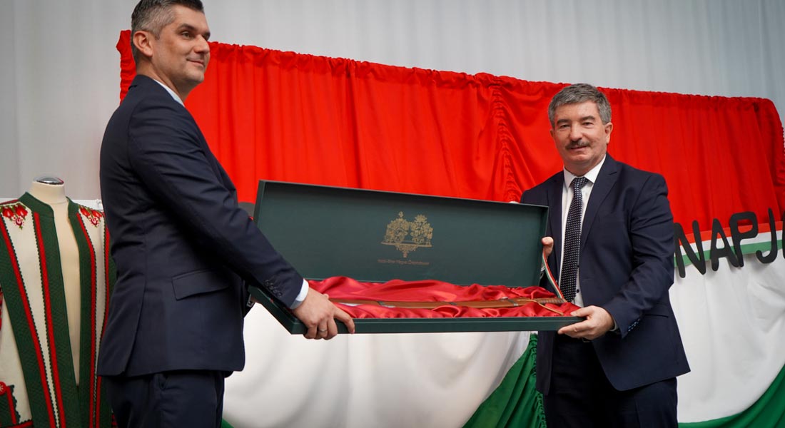 Hajdúsámsonnak és Biharkeresztesnek is van már Bocskai-szablyája