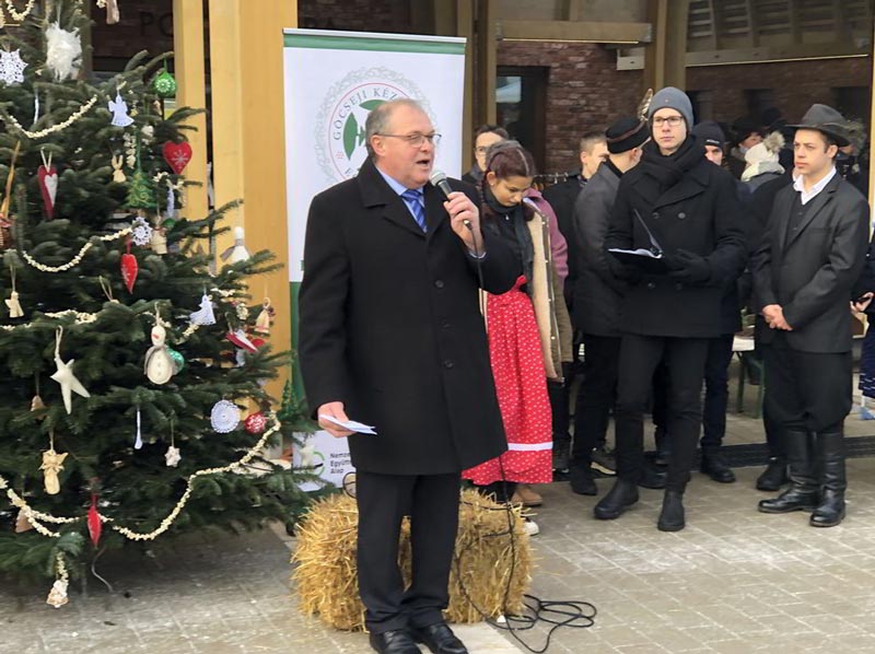 Megnyílt a kétnapos helyi termék karácsonyi vásár Zalaegerszegen