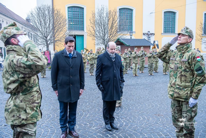 Megállították az „orosz gőzhengert” – tisztelgés a magyar huszárok előtt