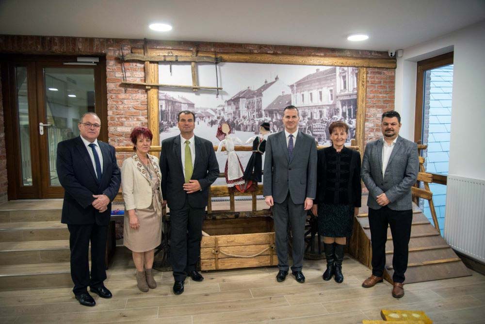 Megnyitotta kapuit a helyi termék piac Zalaegerszegen