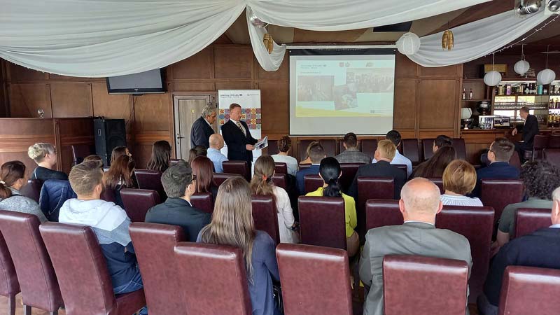 Fiatalok és örökség – Hagyományok, valamint jövő a határmenti régióban