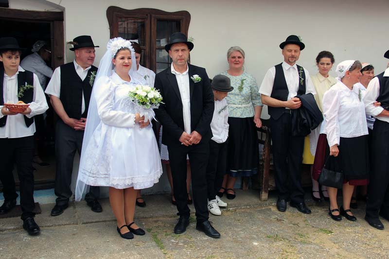 Szlovák esküvőt tartottak Kesztölcön