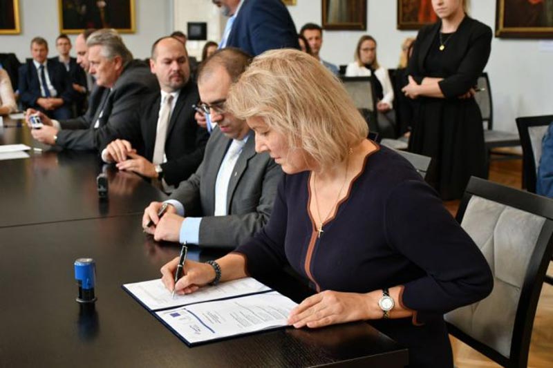 Folytatódik a megye foglalkoztatási és gazdaságfejlesztési programja