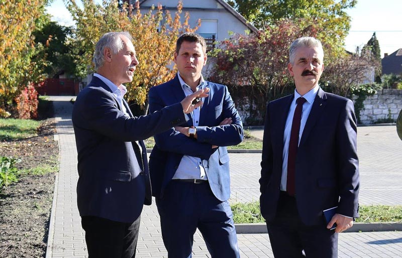 Több mint 460 millió forint értékű gárdonyi fejlesztésről számoltak be