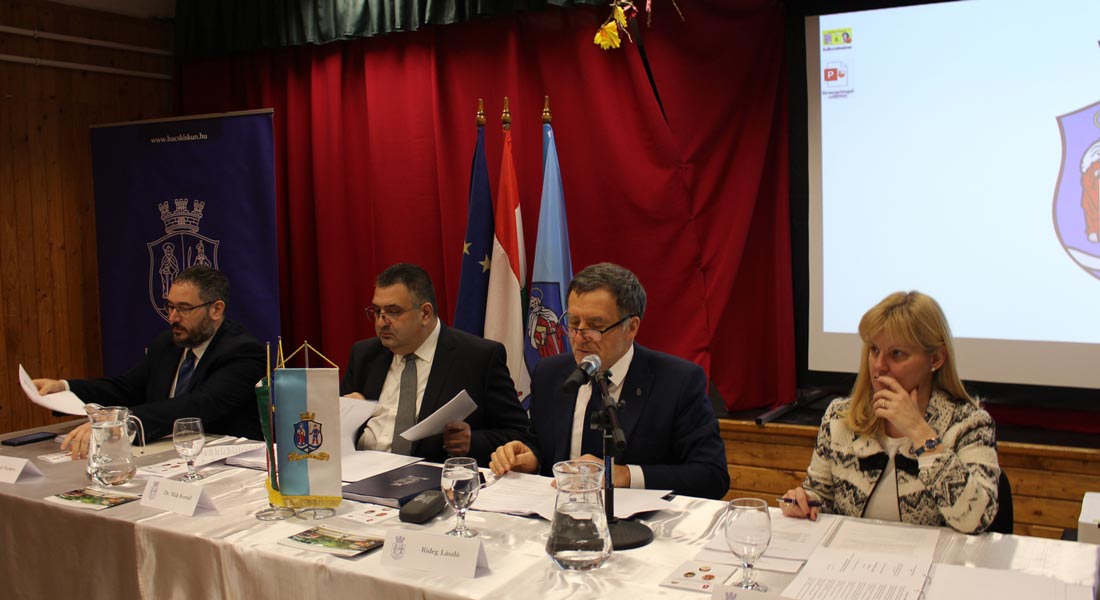 Szalkszentmártonban ülésezett a megyei közgyűlés