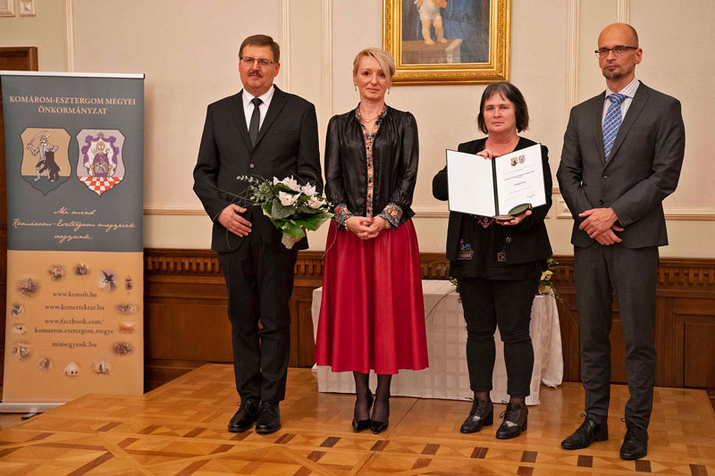 Komárom-Esztergom Megyéért Szakmai Díjban részesültek