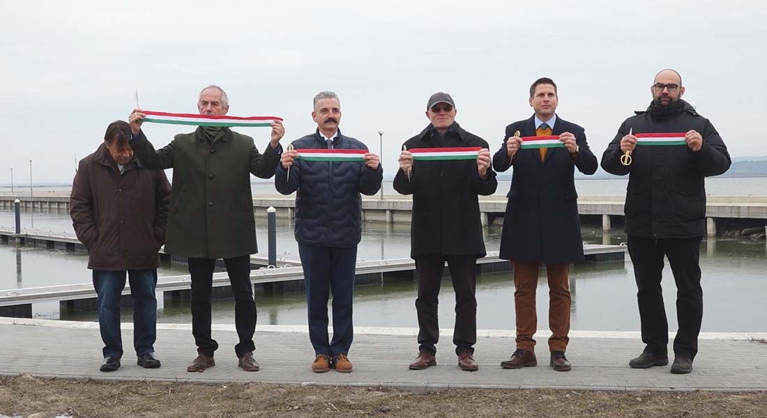 Megújuló vendégmólók és hajóállomások a Velencei-tónál