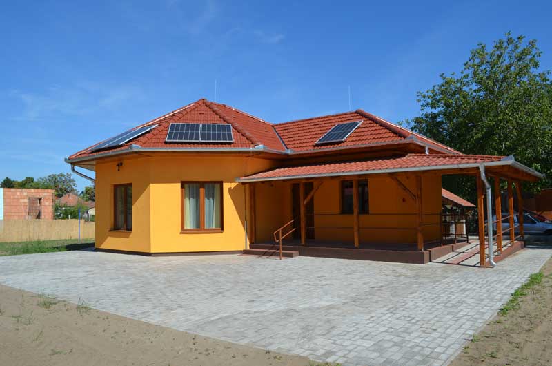 Ilyen lett a mini bölcsőde Újszilváson