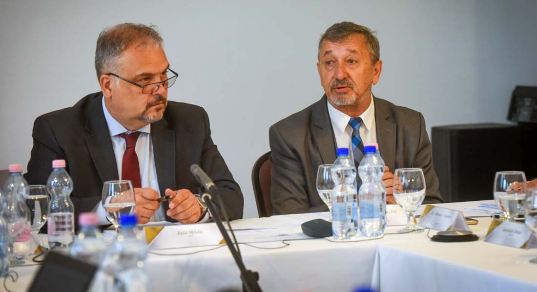 Újkígyóson ülésezett a vármegye önkormányzatának közgyűlése