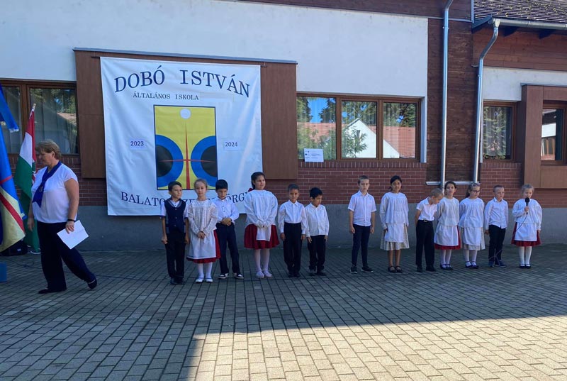 Megújult épülettel lett gazdagabb a Dobó István általános iskola
