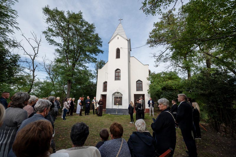 Soltész Miklós: a határ két oldalán élő magyarságot is összeköti a nógrádszakáli keresztút