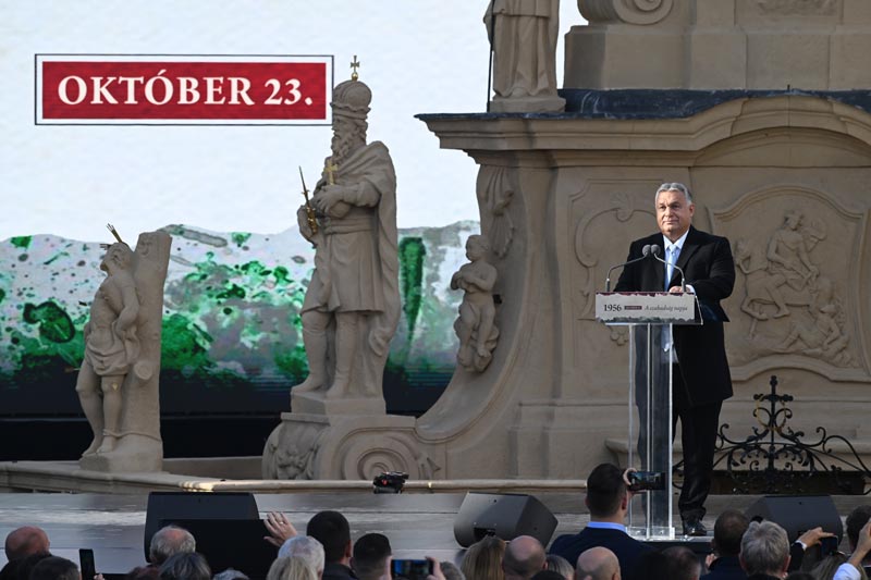 Orbán Viktor: ha Brüsszel fütyül is, mi úgy táncolunk, ahogy mi akarunk, s ha nem akarunk, akkor nem táncolunk!