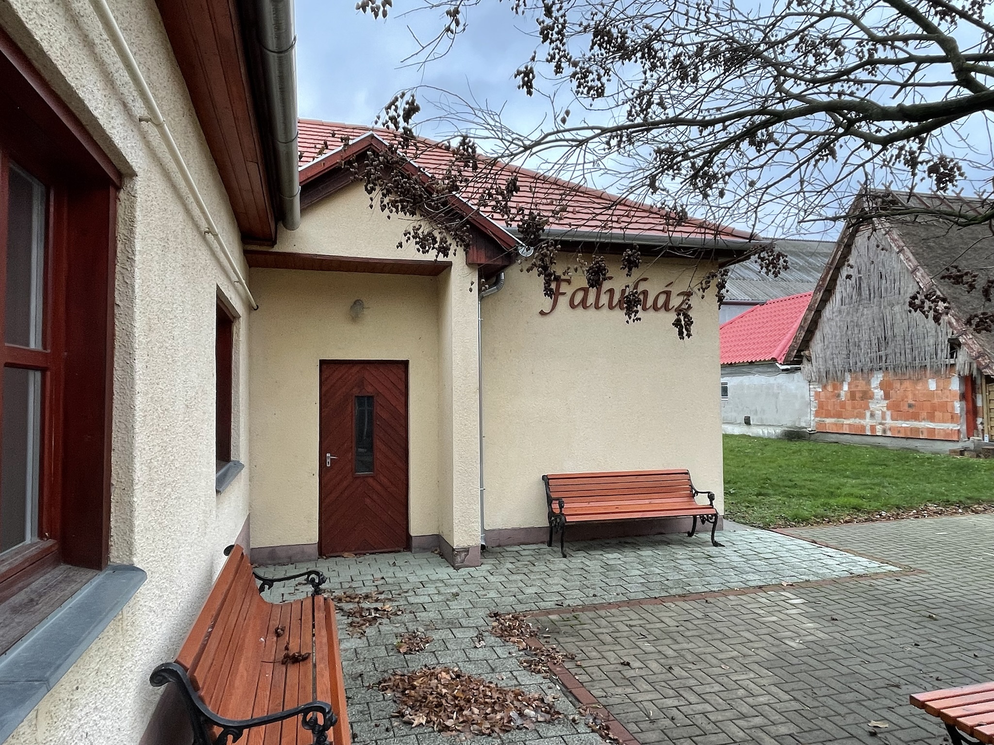 Faluház épület energetikai korszerűsítése