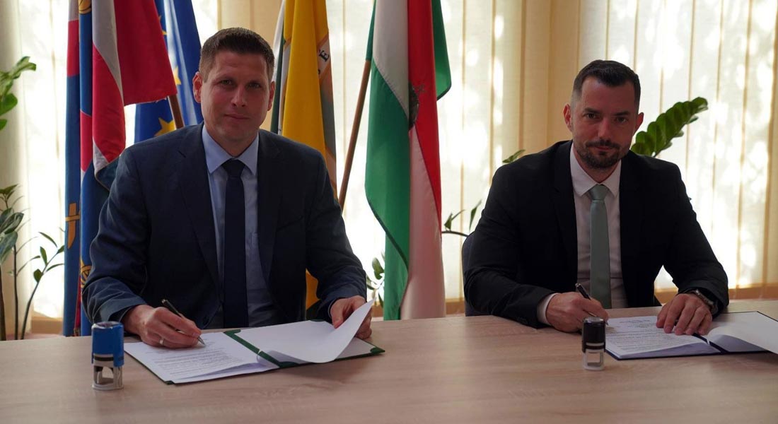 Aláírták a támogatási szerződéseket