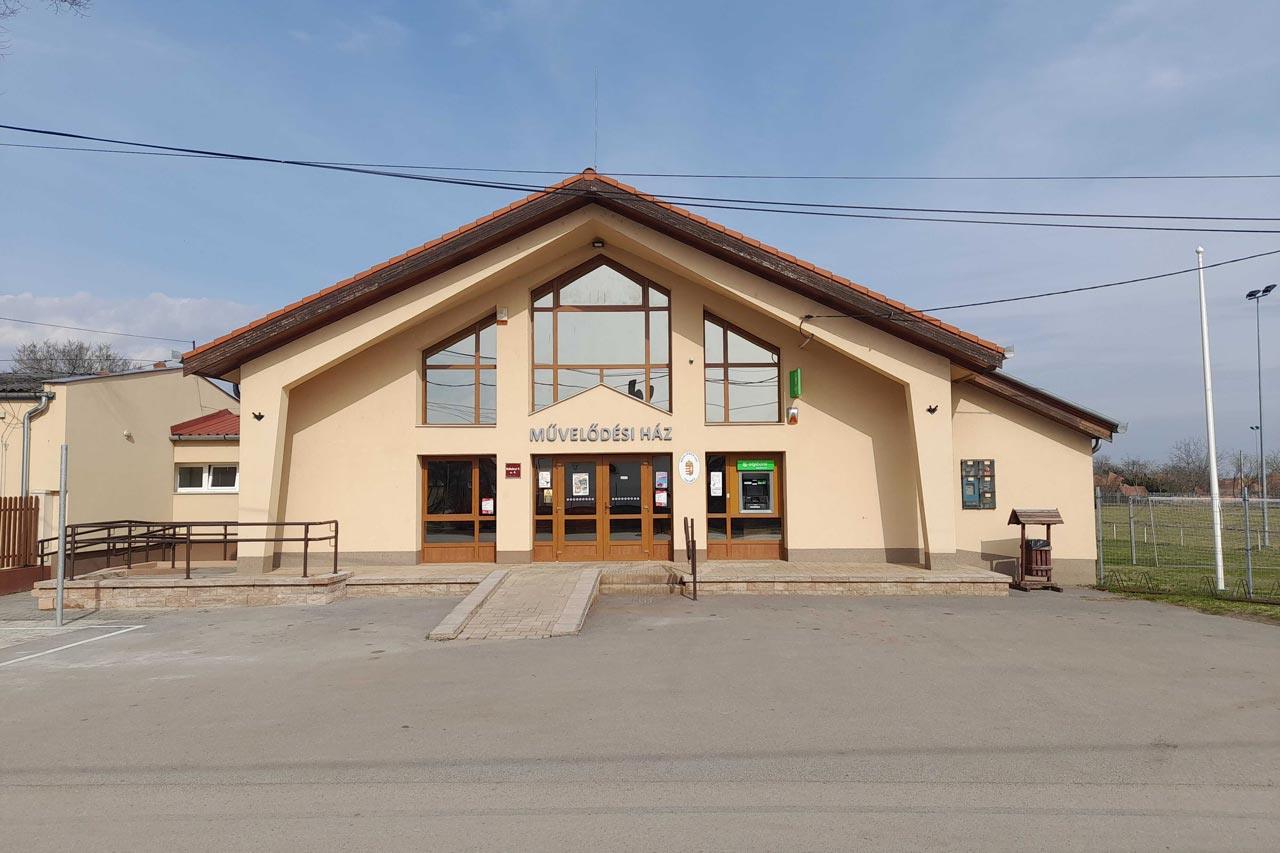 Befejeződtek az épületenergetikai fejlesztések Tóalmáson