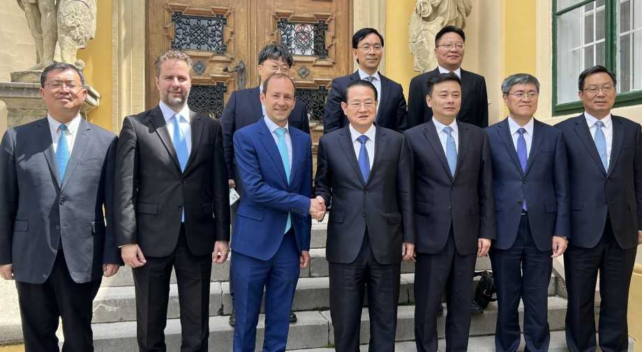 Testvérkapcsolatának 20 éves évfordulóját ünnepelte Baranya Vármegye és a Kínai Csöcsiang tartomány