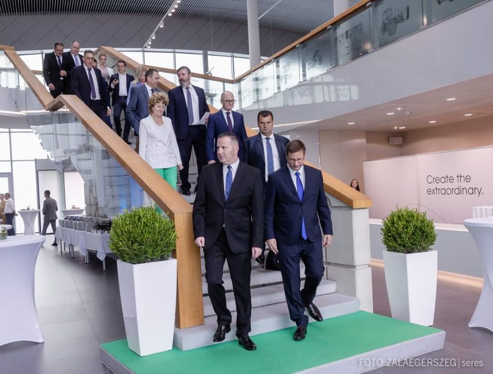 Megkezdődik a FLEX új üzemének építése