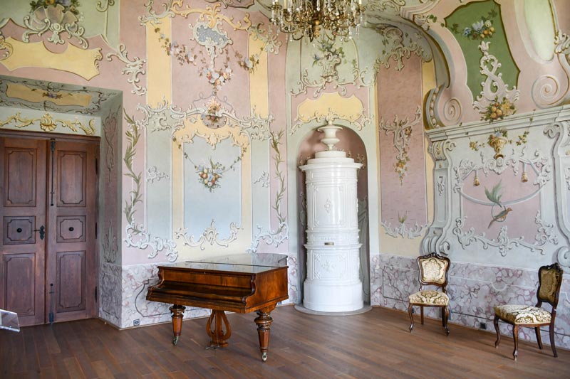 Dolgozzon az edelényi kastélyban!