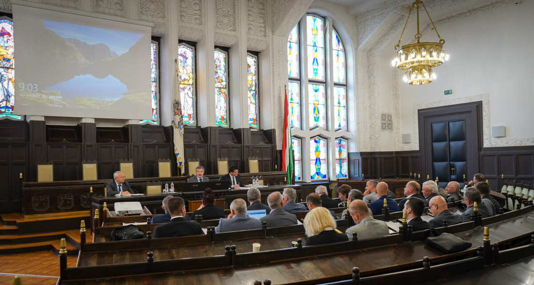 Megtartotta első ülését az új vármegyei testület