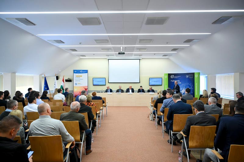 Közbeszerzési és Versenyügyi Konferencián vett részt Pajna Zoltán