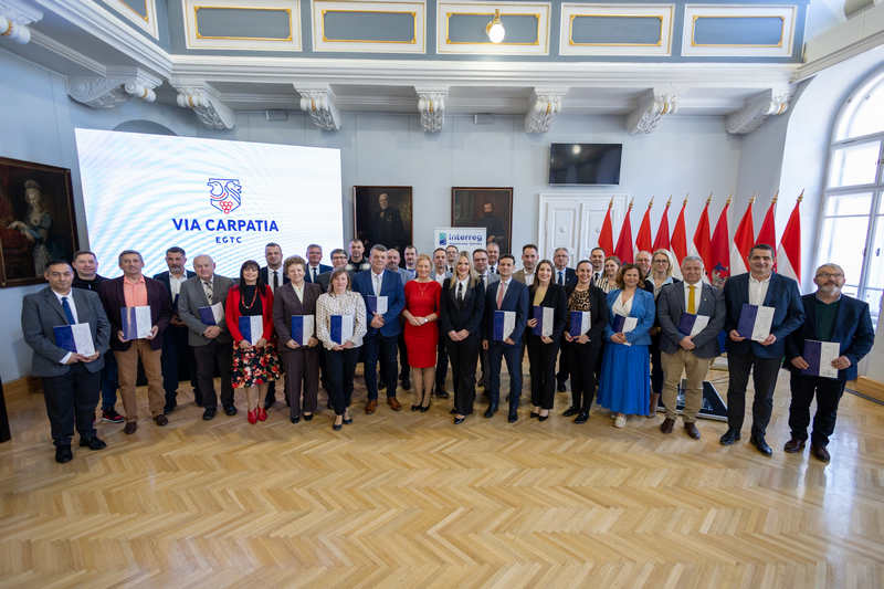 Közel 1,5 millió euró értékben 66 projekt részesült támogatásban a Kisprojekt Alapból