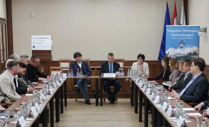 Megalakult a Veszprém Vármegyei Felzárkózási Fórum