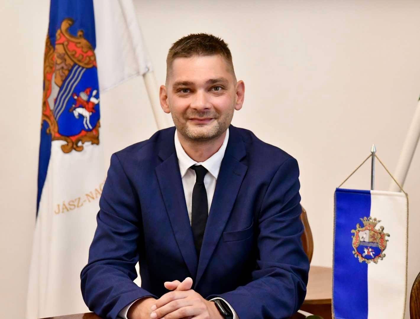 Elindult Dr. Fazekas Gábor Gyula új Facebook oldala