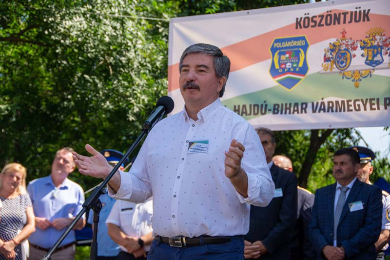 A közbiztonság önkénteseit ünnepelték Hosszúpályiban