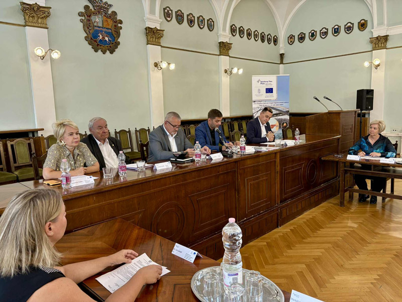 Ülésezett a Jász-Nagykun-Szolnok Vármegyei Foglalkoztatási Paktum