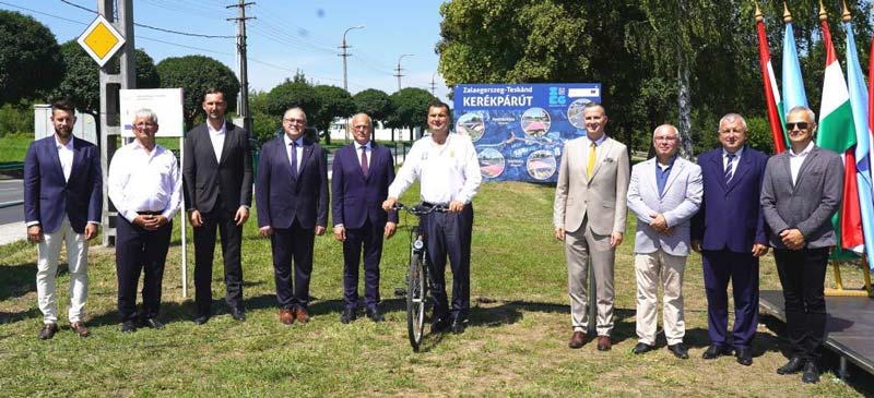 Átadták a Teskánd-Zalaegerszeg közti kerékpárutat