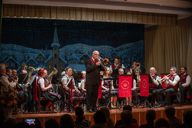 Fantasztikus hangulatú újévi koncert Táton