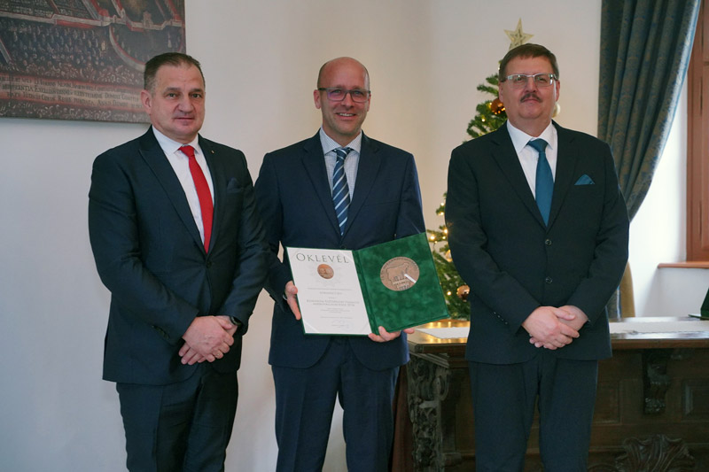 A WEBIMPACT Kft. kapta a Komárom-Esztergom Vármegye mikrovállakozása kitüntető címet