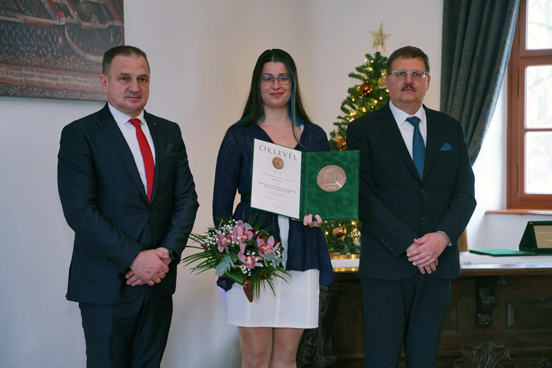 A Rajos Kft. kapta a Komárom-Esztergom Vármegye kisvállalkozása kitüntető címet
