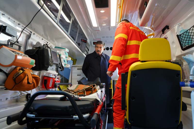 Új, csúcstechnológiás mentőautó állt szolgálatba Hajdúböszörményben