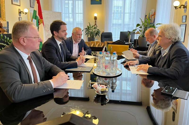 Nemzetközi közlekedési infrastruktúra fejlesztése a cél