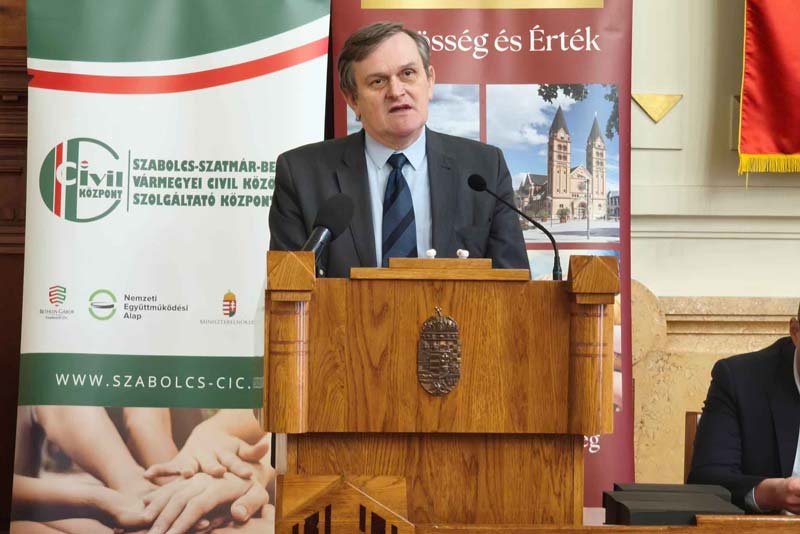 Kiemelkedő civil munka elismerése