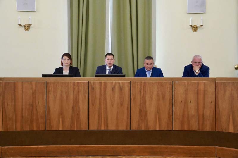 Rendkívüli ülést tartott a Fejér Vármegyei Közgyűlés
