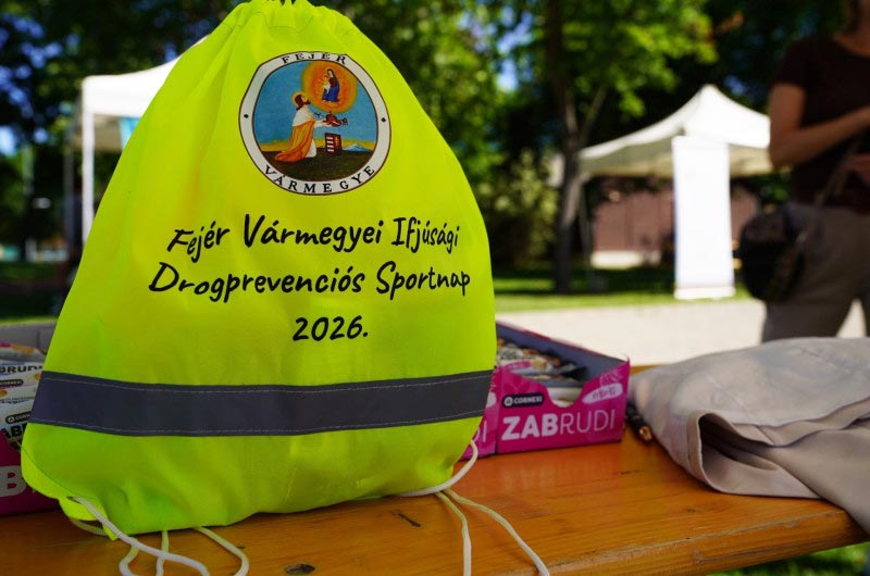 „Tisztán jobb!” – nagy sikerű Fejér vármegyei ifjúsági drogprevenciós sportnap a Bregyóban
