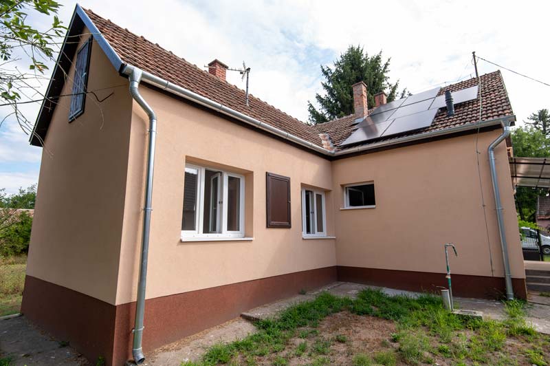 Szolgálati lakás épületenergetikai korszerűsítése Csikérián